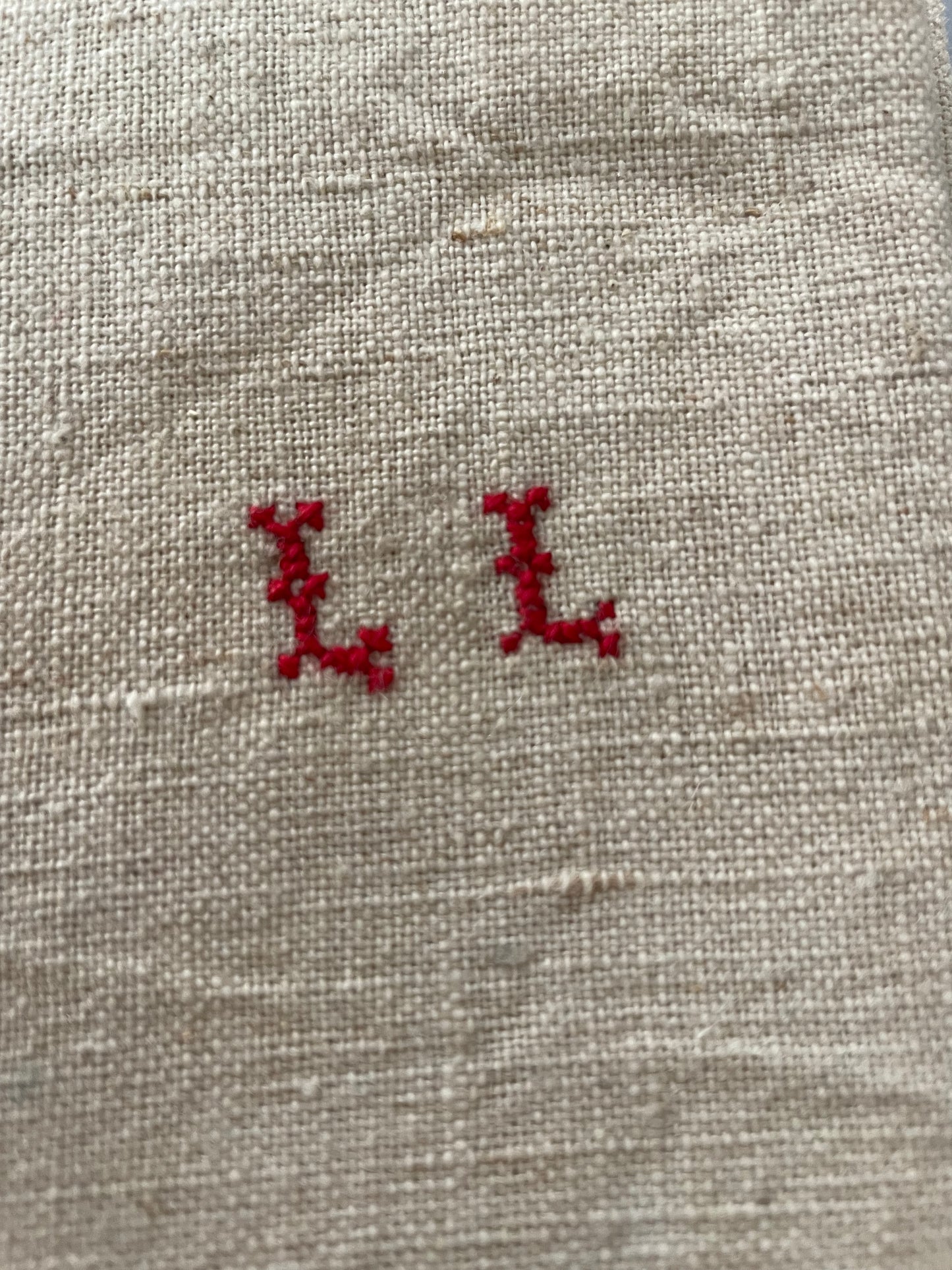 L L. Antique French Torchon