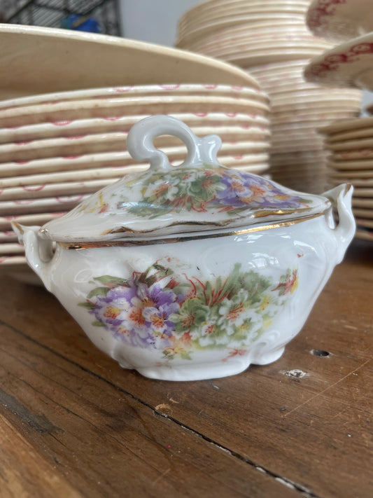Pretty old French mustard pot