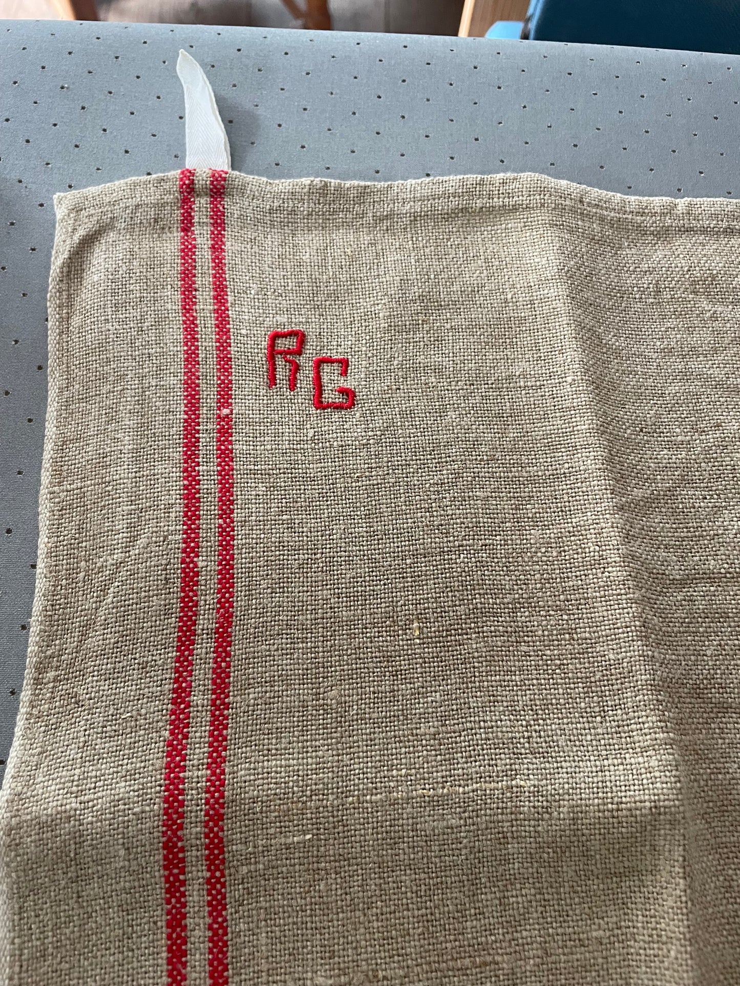 RG antique French Torchon