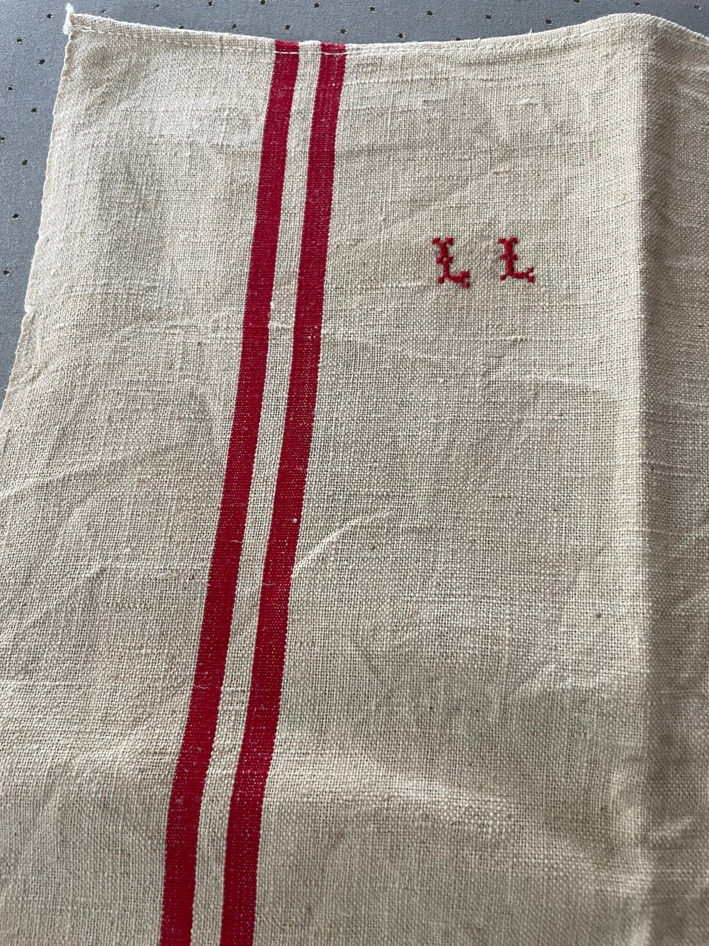 L L. Antique French Torchon